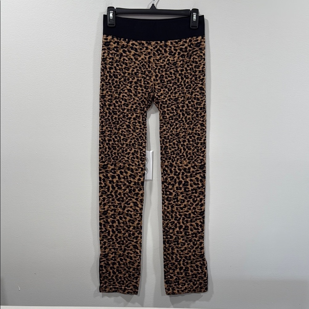 Fabletics Brown and Black Animal Print Leggings Size Large EUC